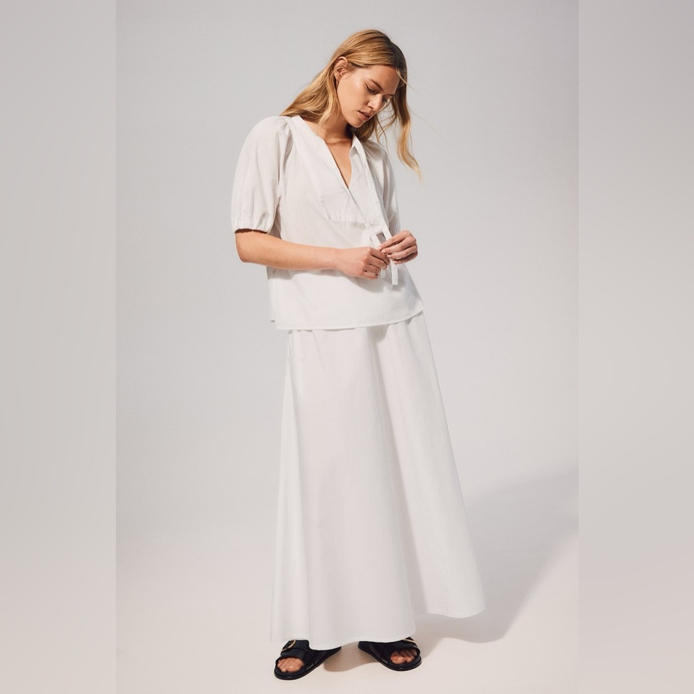 Tie front bow puffy sleeve shirt - Picture 2 of 7